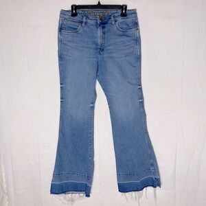 Wrangler Light Wash High Rise Raw Hem Flare Leg Jeans 32